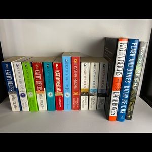 Kathy Reichs: Bools Collection- 13 Books